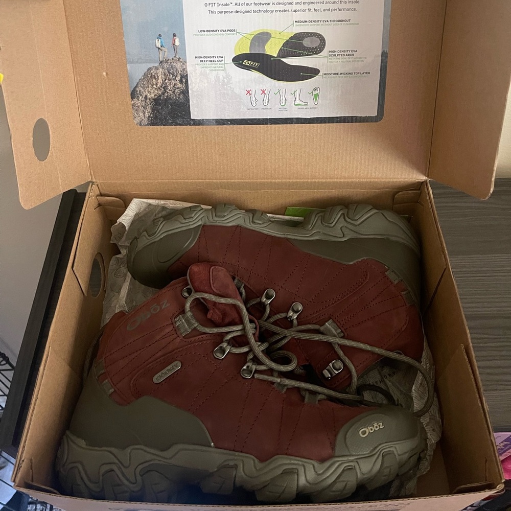 Oboz Port hiking boots
